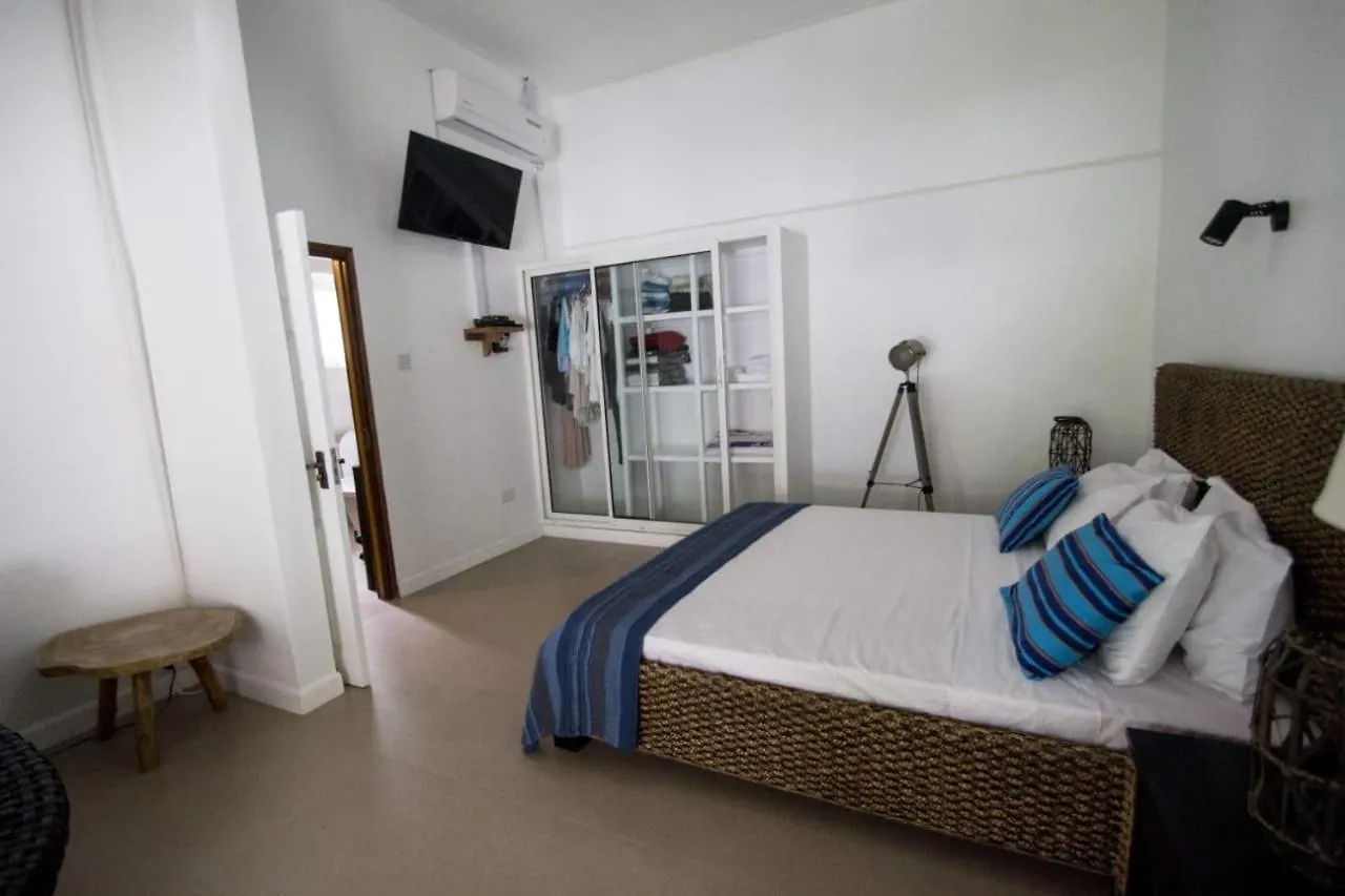 Le Comfort Anse Royale
